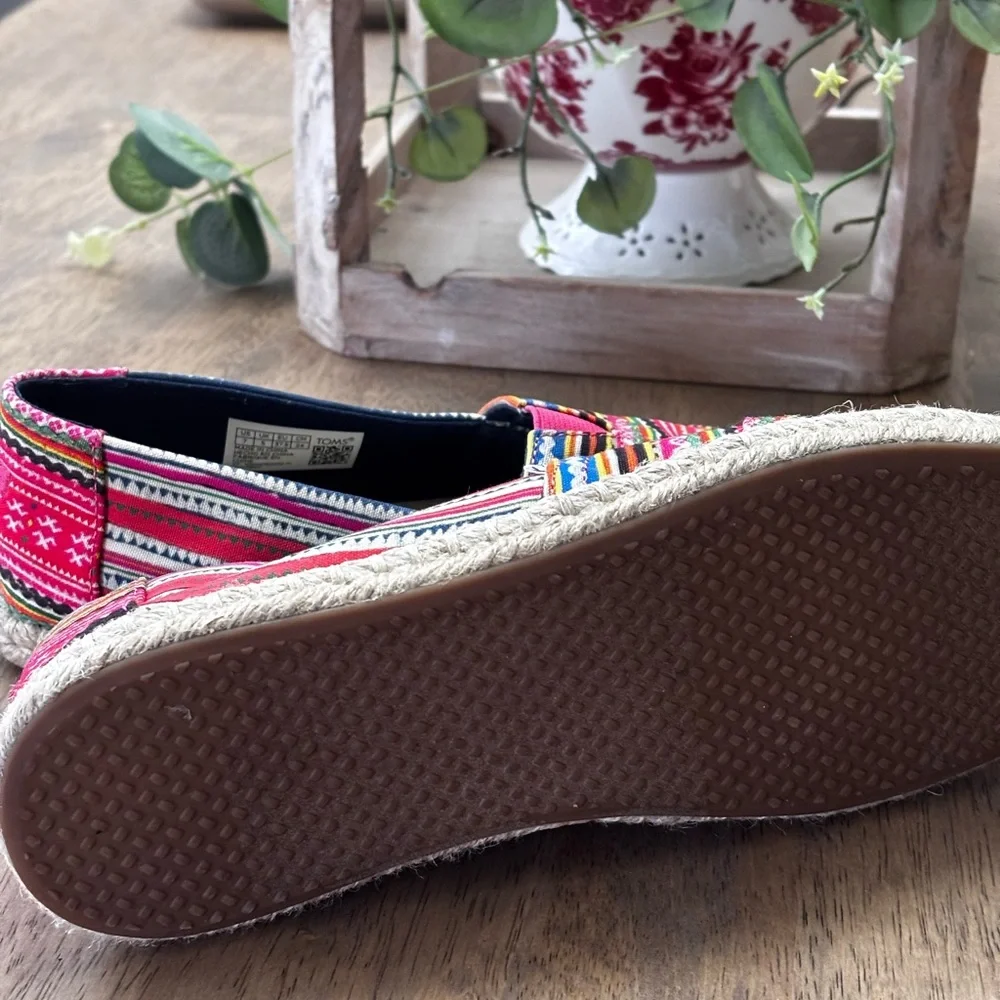 Tom’s Alpargata slip on espadrilles - Picture 7 of 7